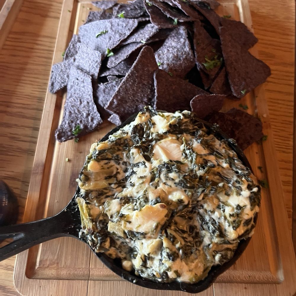 311 Wine House - Spinach dip with chips - Mediterranean Near Me - St. Peters, Missouri 311 Wine House - Spinach dip with chips - Mediterranean Near Me - St. Peters, Missouri