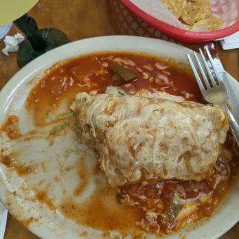 El Pueblito Mexican Restaurant - Wet burrito - New Mexican Cuisine Near Me - Racine, Wisconsin El Pueblito Mexican Restaurant - Wet burrito - New Mexican Cuisine Near Me - Racine, Wisconsin