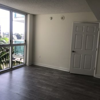 Flamingo Point - Apartments Near Me - Miami Beach, Florida