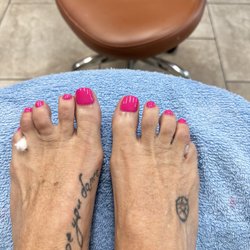 Tip Top Nails