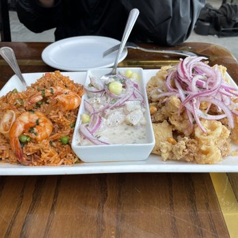 Incas Grill Peruvian Restaurant - Trilogía de mariscos - Peruvian Near Me - Concord, California