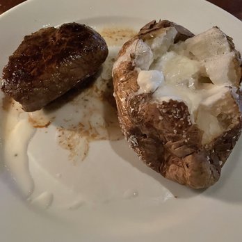 LongHorn Steakhouse - Sirloin with baked potato - Steakhouses Near Me - Winter Garden, Florida LongHorn Steakhouse - Sirloin with baked potato - Steakhouses Near Me - Winter Garden, Florida