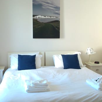 Corran Lightouse - Bedroom 3 - Vacation Rentals Near Me - Corran, ABE