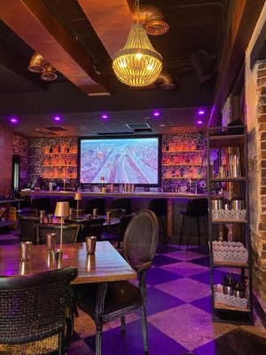 Ma'am Saab - Restaurant & Cocktail Bar by null