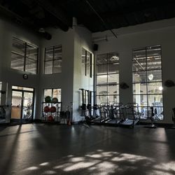 Fort Washington Fitness - Inside the high ceiling big classes room
