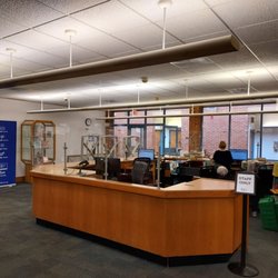 DeKalb County Library - Chamblee Branch - Main help desk