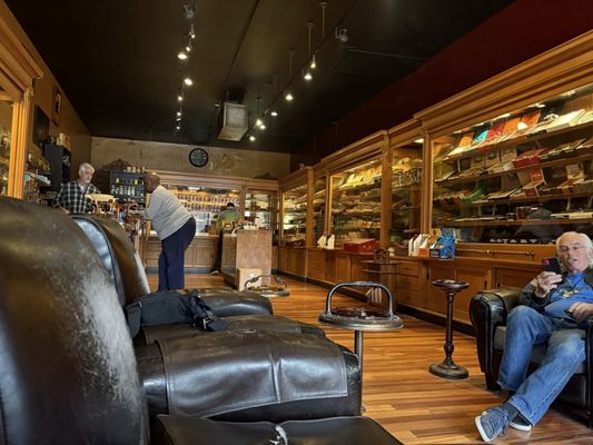 John B Hayes Tobacconist