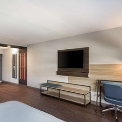Tru by Hilton Warsaw - Guest room