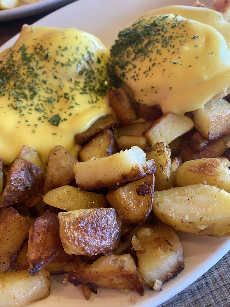 COTTAGE CANOE Updated September 2024 95 Photos & 38 Reviews 453