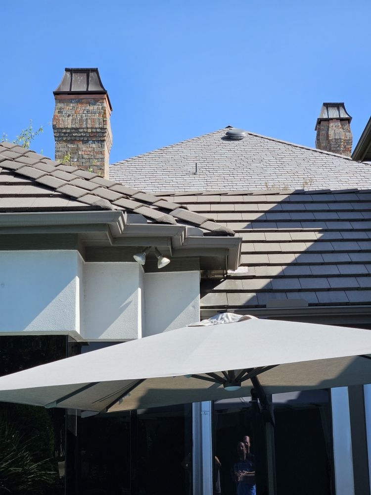 Slide of 1st Alarm Roofing