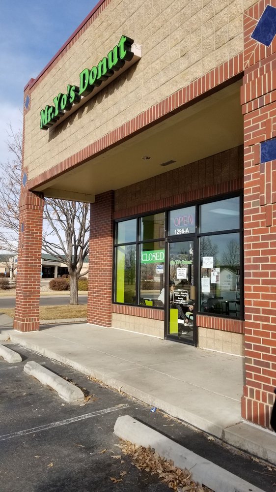mr-yo-s-donut-68-reviews-1296-main-st-windsor-colorado-donuts