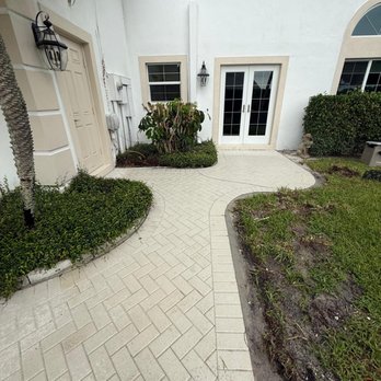 Master Brick Pavers - Masonry/Concrete Near Me - Lake Worth, Florida Master Brick Pavers - Masonry/Concrete Near Me - Lake Worth, Florida