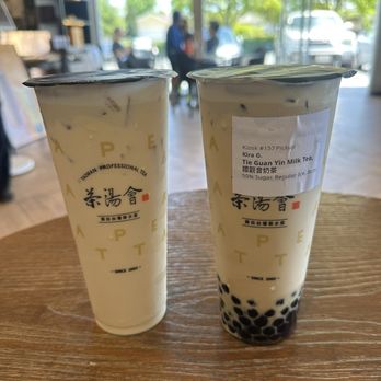 TP Tea - Tie Guan Yin Milk Tea (right) - Bubble Tea Near Me - Cupertino, California TP Tea - Tie Guan Yin Milk Tea (right) - Bubble Tea Near Me - Cupertino, California