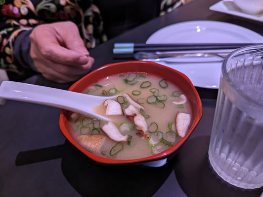 Wave Sushi & Sake by null