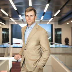 Brimble & Clark - Quarterback Kirk Cousins in one of his Brimble & Clark custom suits