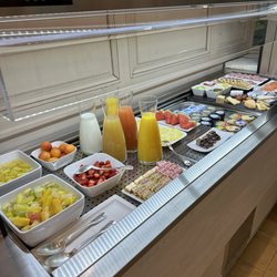 Le Bouclier d'Or - Buffet breakfast