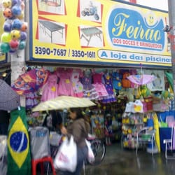 Feirão dos Doces e Brinquedos - Vista lateral da loja