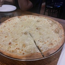 Alfredo Pizza- one of the best I've ever had!
