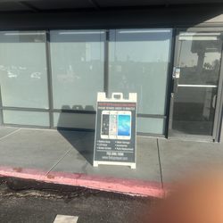 Fixitup Iphone and IPad Repair - We have moved to our new location 3871 s valley view blvd suite 11 please call or text for information
Thank u !
Mike
