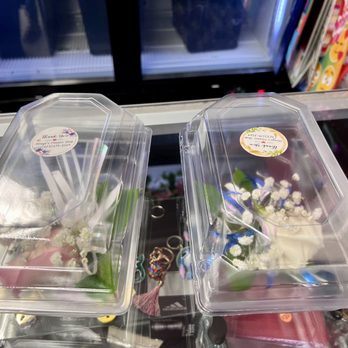 Mireyas flowers Shop - Gorgeous Daddy Daughter Dance Corsages - Florists Near Me - Gardena, California