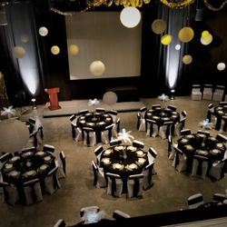 Tudor Catering & Event Services - Festive Decorating. Yes, we decorate!