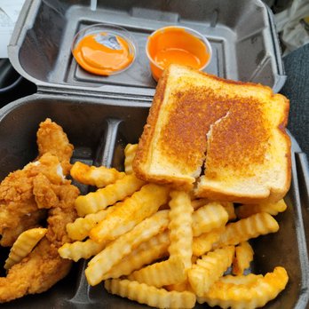 Zaxbys - Chicken Wings Near Me - Greenacres, Florida