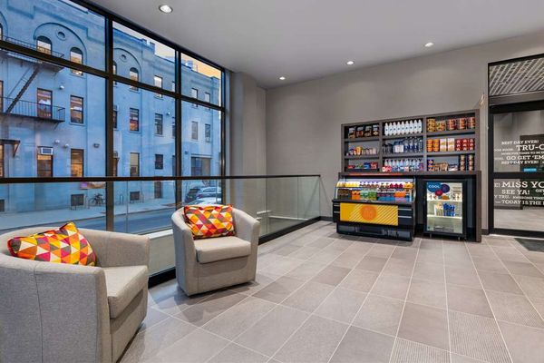 Tru by Hilton Brooklyn by null