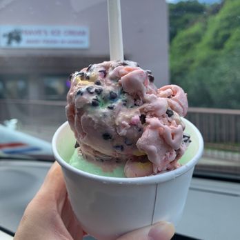 Dave's Ice Cream Aiea - Pink cotton candy and honeydew mochi - Ice Cream & Frozen Yogurt Near Me - Aiea, Hawaii