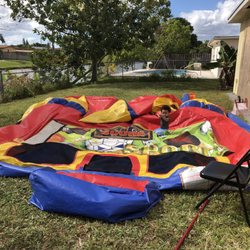 Busy Bees Bounce N Party - "Sports" Themed bounce house