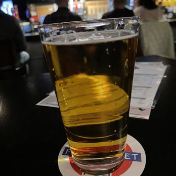 Fleet Street Pub - Harp - Pubs Near Me - Nashville, Tennessee