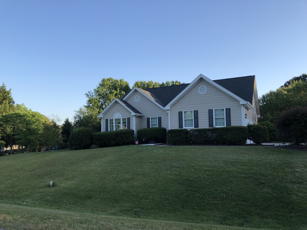 Slide of ER Plumbing & Handyman Services