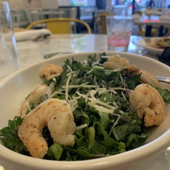 True Food Kitchen - Tuscan Kale Salad - Vegetarian Near Me - Annapolis, Maryland