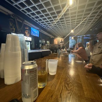 Murph & Mary's Pub - Bar - Irish Pub Near Me - Newton, Iowa Murph & Mary's Pub - Bar - Irish Pub Near Me - Newton, Iowa