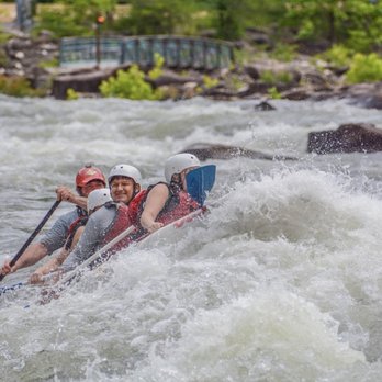 Rolling Thunder River Company - Rafting/Kayaking Near Me - McCaysville, Georgia