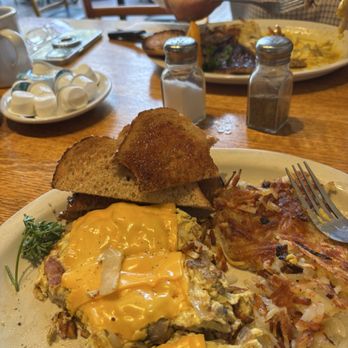 Old Monterey Cafe - Ham and cheese mushroom and onion omelet - Breakfast & Brunch Near Me - Monterey, California Old Monterey Cafe - Ham and cheese mushroom and onion omelet - Breakfast & Brunch Near Me - Monterey, California