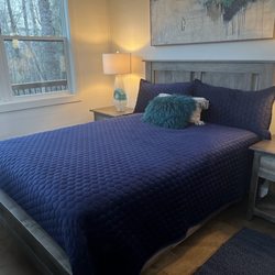 Beds Etc., Amish Home Furniture - Another stunning barnwood bedroom set.