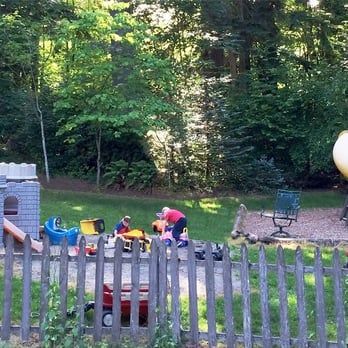 Bea's Playhouse - Child Care & Day Care Near Me - Woodinville, Washington Bea's Playhouse - Child Care & Day Care Near Me - Woodinville, Washington