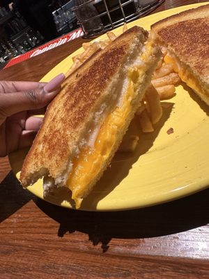 Billy Barooz Pub & Grill by null