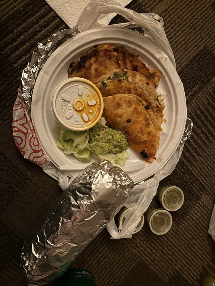 Food from Palouse Tacos