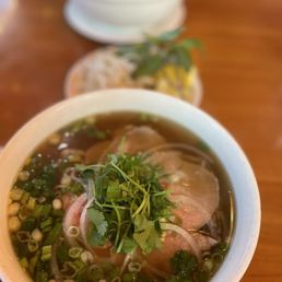 P3. Pho Rare Steak, Flank, Tripe and Brisket | Tái Gàu Sách Nạm