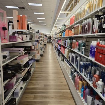 Marshalls - Department Stores Near Me - Monrovia, California