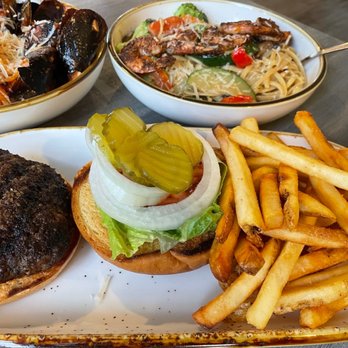 Kenny's Korner Restaurant - Make it your way burger - American Near Me - Redington Shores, Florida Kenny's Korner Restaurant - Make it your way burger - American Near Me - Redington Shores, Florida