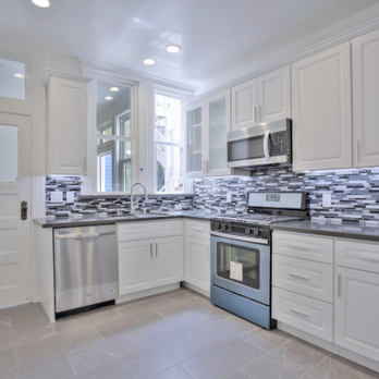 Superb Builders - a clean kitchen with stainless steel appliances - General Contractors Near Me - Los Angeles, California Superb Builders - a clean kitchen with stainless steel appliances - General Contractors Near Me - Los Angeles, California