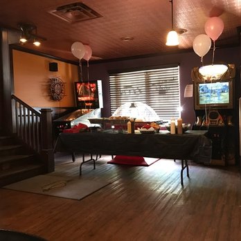 Hog's Head Bar & Grill - Restaurant area (photo shows buffet for special party only). - American Near Me - Pittsburgh, Pennsylvania
