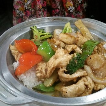 Pho Place - Clay pot chicken with crispy rice - Vietnamese Near Me - Birmingham, Alabama