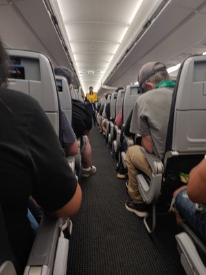 AMERICAN AIRLINES - Updated July 2025 - 10 Photos & 72 Reviews - 3920 W