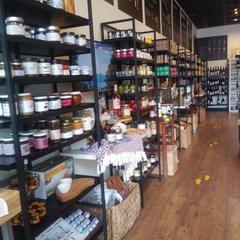 Curds & Co - Cheese Shops Near Me - Brookline, Massachusetts
