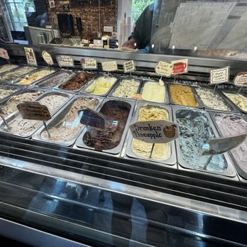 Owowcow Creamery - Ice Cream & Frozen Yogurt Near Me - Easton, Pennsylvania