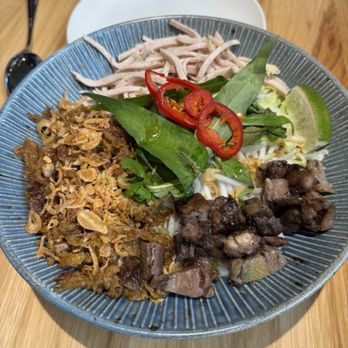 NEP Cafe - Irvine - Bun Bo Hue Dry Noodles - Breakfast & Brunch Near Me - Irvine, California
