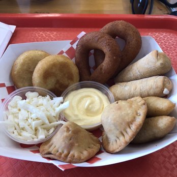 La Fuente - Bakeries Near Me - Orlando, Florida